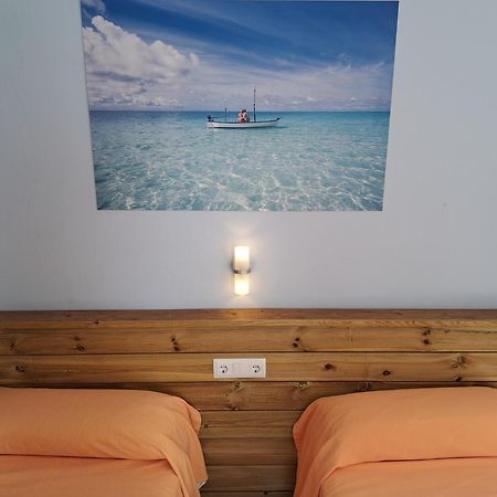 Hostal Playa Сантаньї Екстер'єр фото